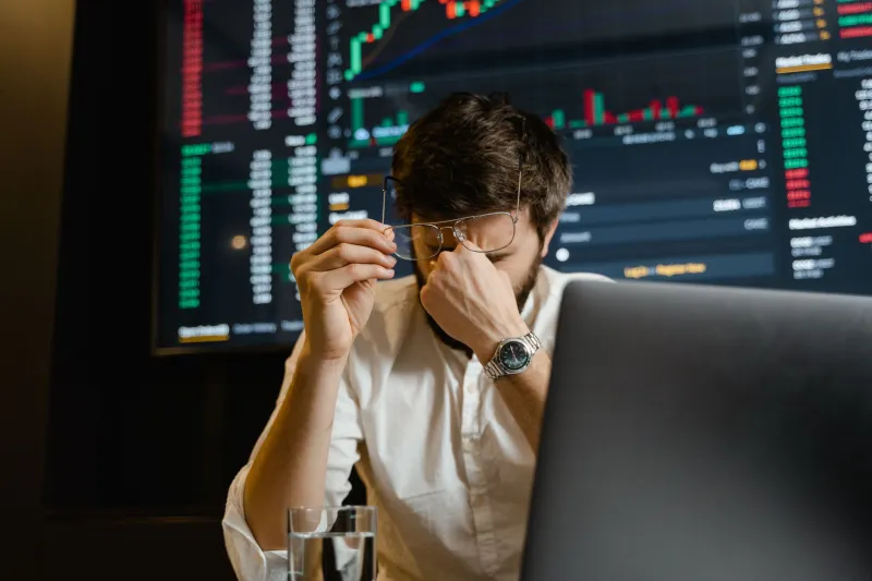 When Conviction Becomes a Liability: How Emotional Attachment to Ethereum Trade Ideas Quietly Destroys Accounts
